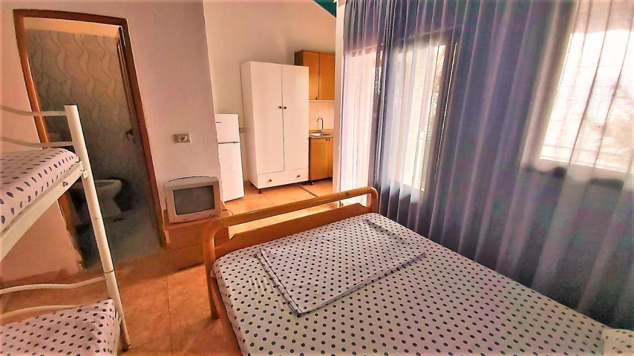 Ramo'S Cozy Beachside Haven With Panoramic Views - 1St Vlorë Extérieur photo